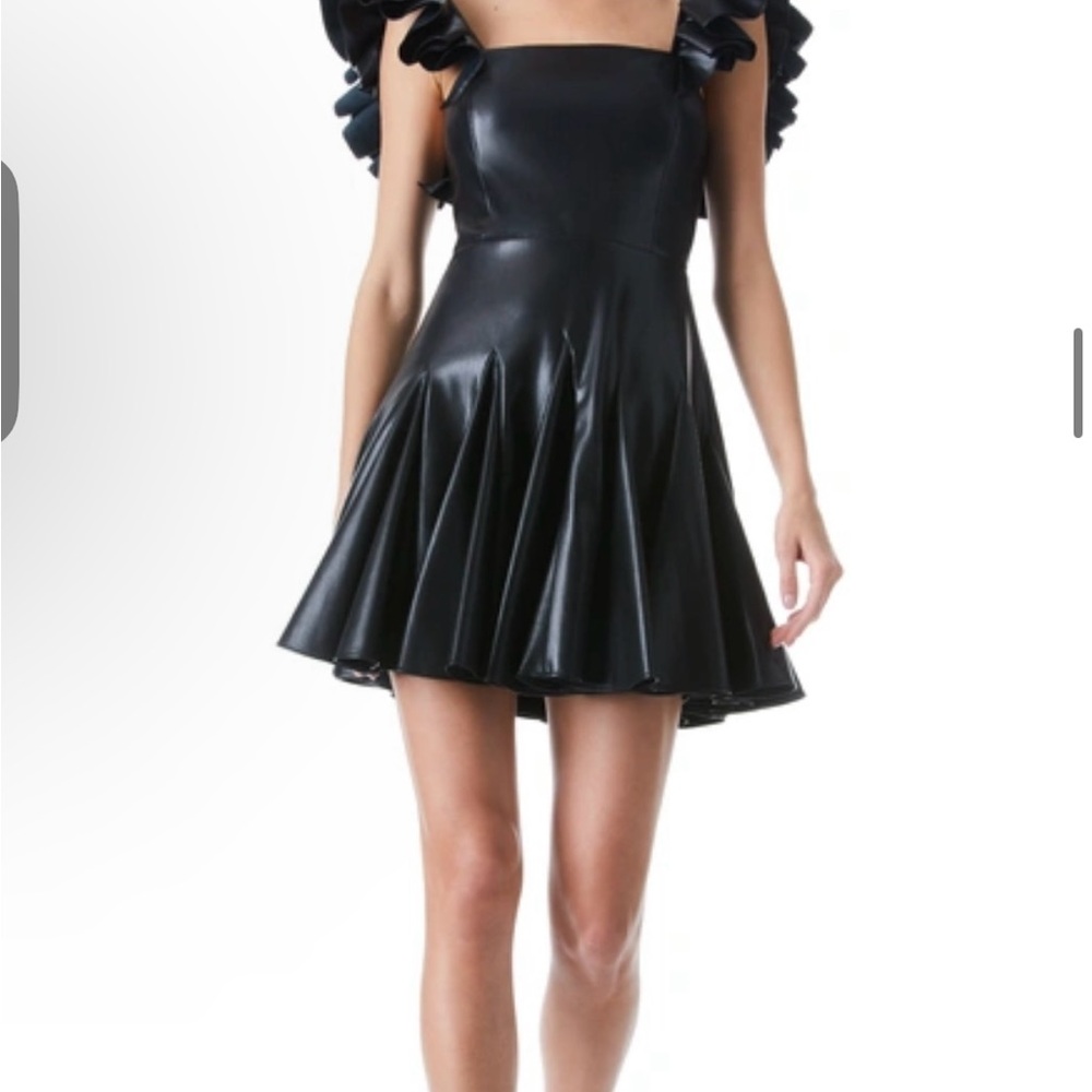 Elegant Alice and Olivia GINNY RUFFLE SLEEVE VEGAN LEATHER MINI
DRESS - Picture 3 of 3